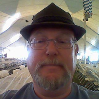 David Gensel - Facebook Profile Picture of David Gensel (@david.gensel.3) on Facebook