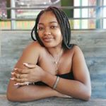 Profile Picture of R A Y 🌺 (@tumee_pearl) on Instagram