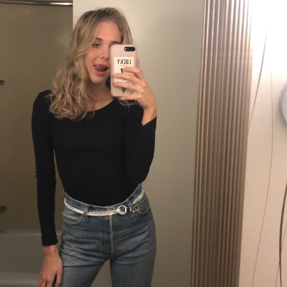 Profile Picture of Josephine Sörman (@josephinesorman) on Poshmark