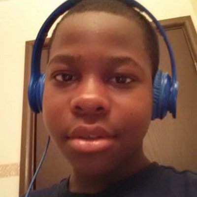 Profile Picture of Damien Holmes (@damienholmes392) on Twitter