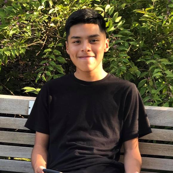 Profile Picture of Jeremy Minjarez (@jeremyminjarez) on Poshmark