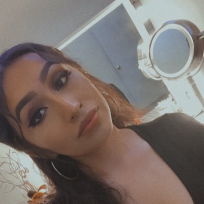 Profile Picture of Fatima Gonzalez (@fgonzalez519) on Twitter