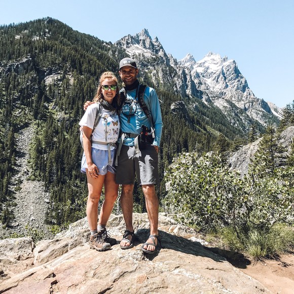 Profile Picture of Mackenzie Hollis (@mackenzielauryn) on Poshmark