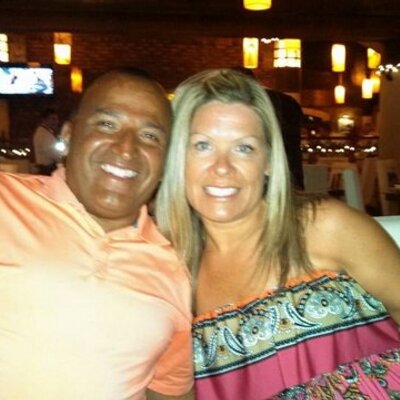Profile Picture of Betsy Roberts (@TheBetsyRoberts) on Twitter