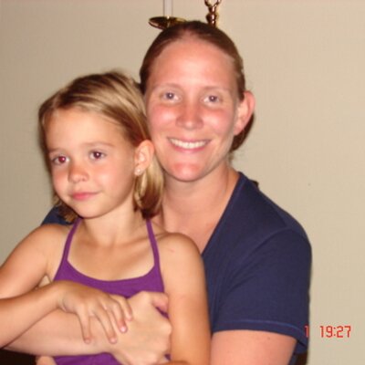 Profile Picture of Cynthia Burkhart (@cynburkhart) on Twitter