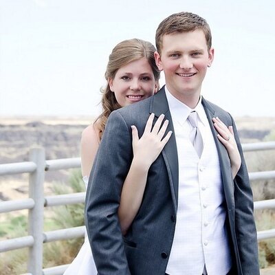 Profile Picture of Samantha Parrott (@SamJParrott) on Twitter