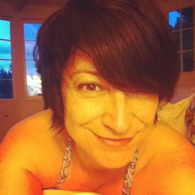 Profile Picture of Robin Lofstrom (@cardinal_beauty) on Twitter