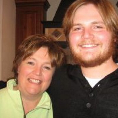 Profile Picture of Debbie Poteet (@1DeboDee) on Twitter