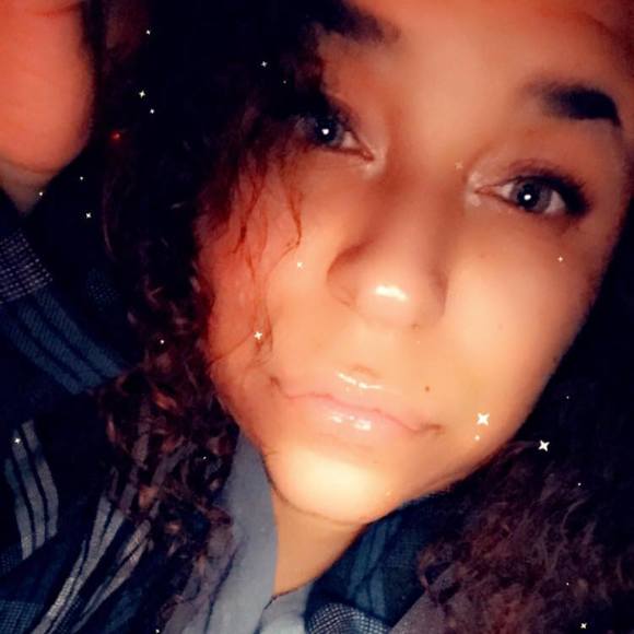 Profile Picture of Ashley Key (@leochic28) on Poshmark