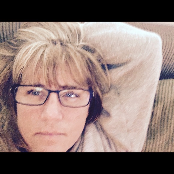 Kasie Bastianelli - Poshmark Profile Picture of Kasie Bastianelli (@kasie925) on Poshmark