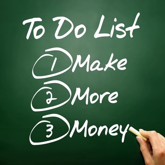 Profile Picture of Thomas White (@thomasward453) on Poshmark