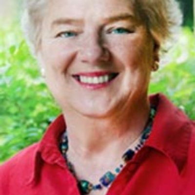 Profile Picture of Alice Dwyer Lahoud (@maxekai) on Twitter