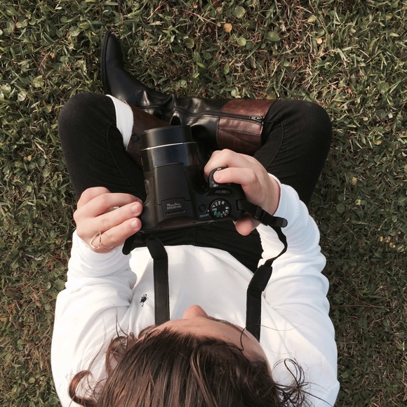 Profile Picture of Josephine Knight (@josephineknight) on Poshmark