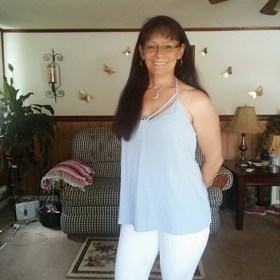 Profile Picture of Dawn Settle (@dawnsettle5) on Twitter