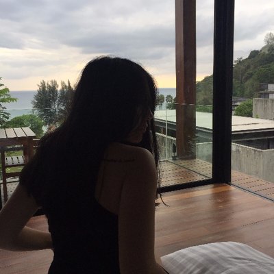 Profile Picture of Julia Peng (@JuliaPeng1) on Twitter