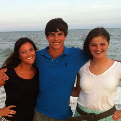 Profile Picture of Alex Brenner (@alexbrenner8) on Twitter