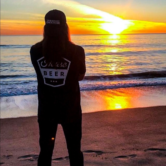 Profile Picture of Drew Newman (@drewnewman) on Poshmark