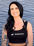 Profile Picture of Ashlee Evans-Smithon Wikipedia