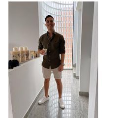 Profile Picture of Chris Hronis (@chrishronis) on Tiktok