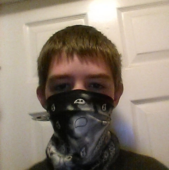Profile Picture of Aiden Geller (@aidengeller000) on Poshmark