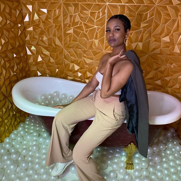 Mikaela Brown - Poshmark Profile Picture of Mikaela Brown (@mikaelabrown453) on Poshmark