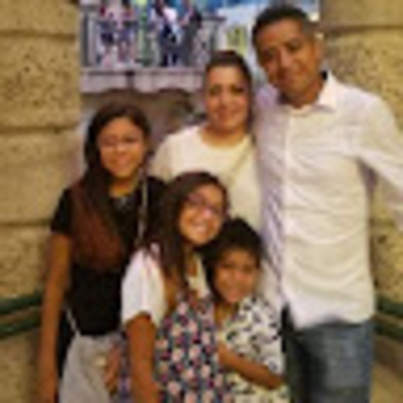 Profile Picture of Mike Morales (@flacomike1980) on Poshmark