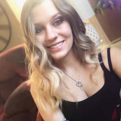 Profile Picture of Kayleigh Clark (@kayleighhbabbyy) on Twitter