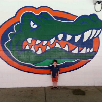 Profile Picture of Dave Tower (@dtower92) on Twitter