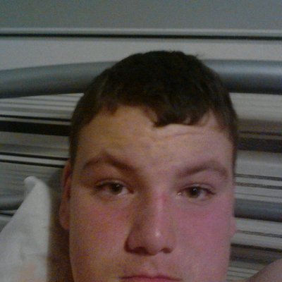 Profile Picture of Corey Barlowon Twitter