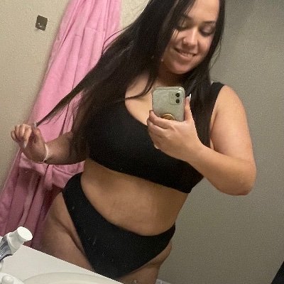 Profile Picture of Alexa Ingraham (@alexaingraham) on Twitter