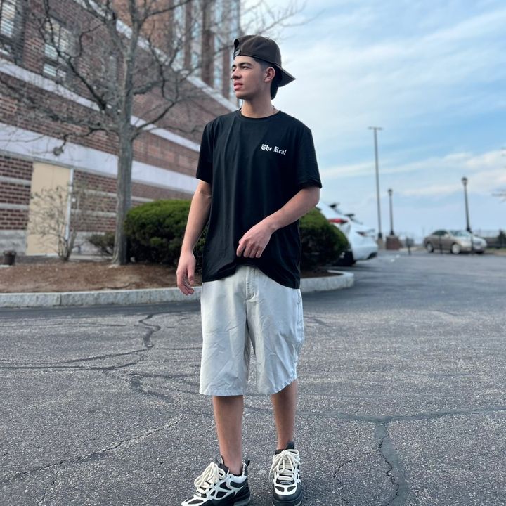 Profile Picture of Giraldo🇨🇴💨 (@kenneth_giraldo69) on Tiktok