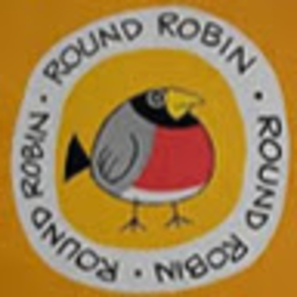 Profile Picture of Robin Foster (@tiredandmusical) on Poshmark