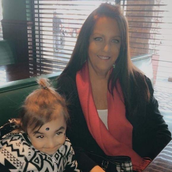 Profile Picture of Debbie Gilhooly (@dgilhooly) on Poshmark