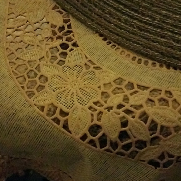 Profile Picture of Jennifer Macharia (@jwanjiku) on Poshmark