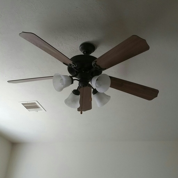 Profile Picture of Joseph Flores (@jody0727) on Poshmark