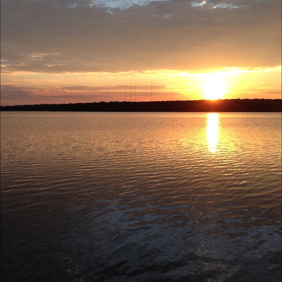 Profile Picture of Marcella Walsh (@marcella208) on Poshmark