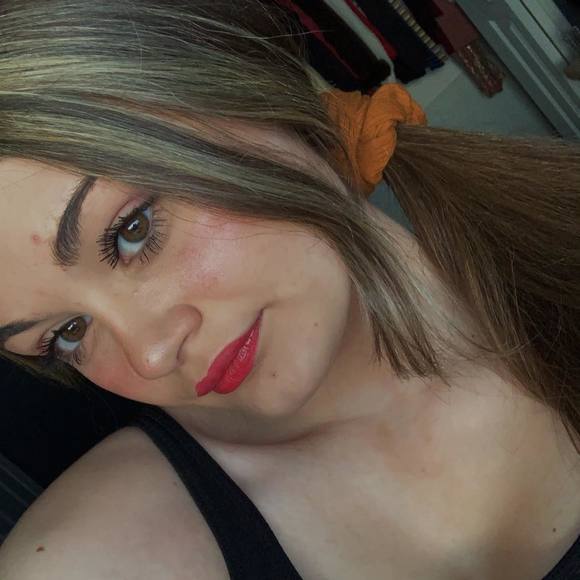 Profile Picture of Miranda Reid (@mirandareidmkm) on Poshmark