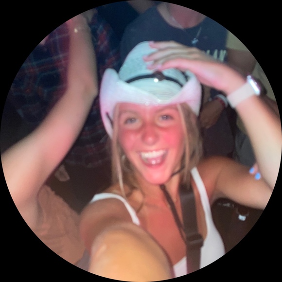 Profile Picture of Jamison Naehring (@j_naehring) on Poshmark