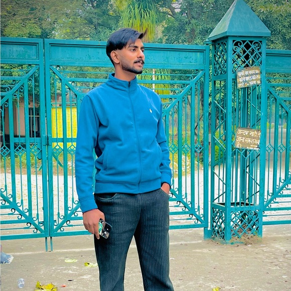 Profile Picture of Nitin Kumar (@9896879436) on Poshmark