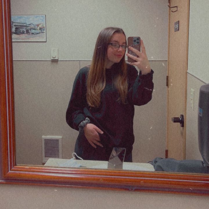 Profile Picture of Bailey Naber (@baileynaber) on Tiktok