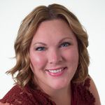 Profile Picture of Carrie Hoppe (@carriehoppe_realtor) on Instagram