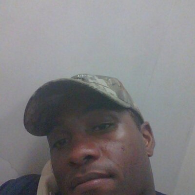 Profile Picture of Derek Colvin (@dcsda1laffn) on Twitter