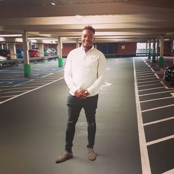 Chanda Bwalya - Poshmark Profile Picture of Chanda Bwalya (@chabzatdps) on Poshmark