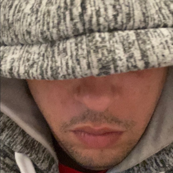 Profile Picture of Christipher Quinones (@chrisquinones25) on Poshmark