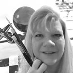 Profile Picture of Cindy Cradler (@cindycradlerart) on Instagram