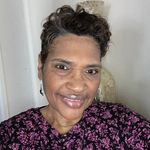 Profile Picture of Debra Alexander (@livingmylife53) on Instagram