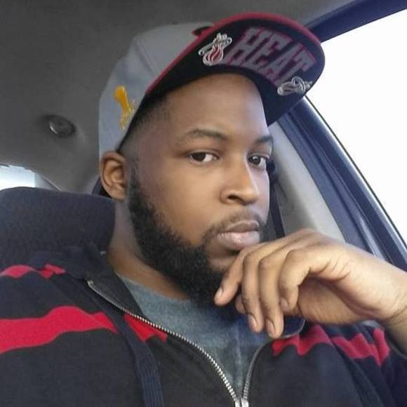 Profile Picture of Antonio Jackson (@tjackpack) on Poshmark