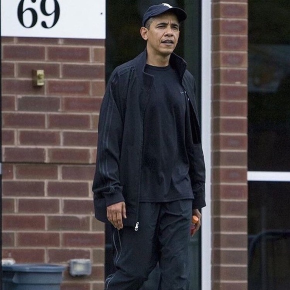 Profile Picture of Casey Muckell (@caseymuck) on Poshmark