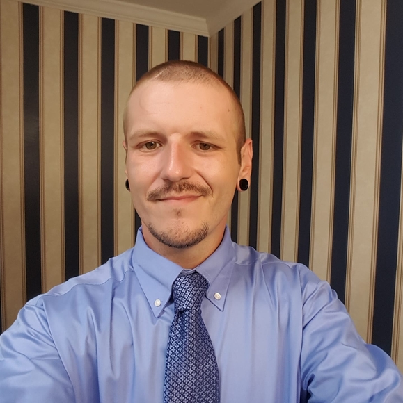 Profile Picture of Cody Ottinger (@mrottinger) on Poshmark