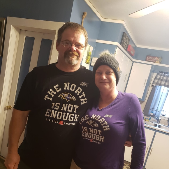 Profile Picture of Stephanie Craig (@scraig101) on Poshmark